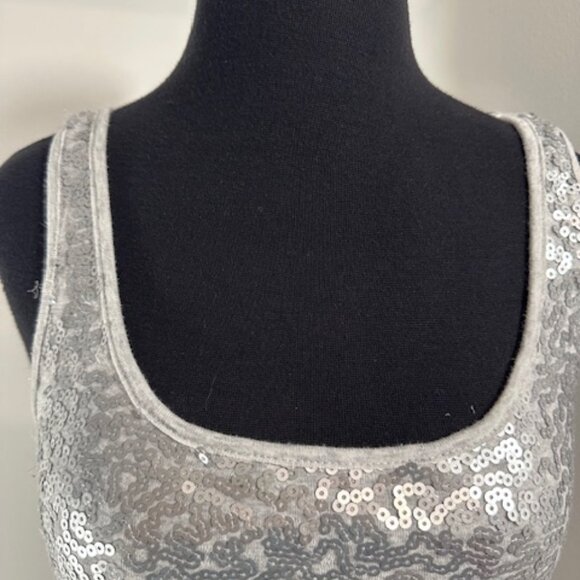 Silver Sequin Old Navy Tank Top   8306 - Picture 4 of 8